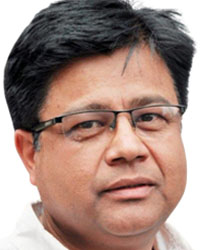 suresh dhakal.jpg